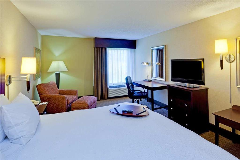 Hampton Inn Staunton Rum bild